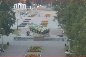 танк-памятник в городе Каменск-Уральский