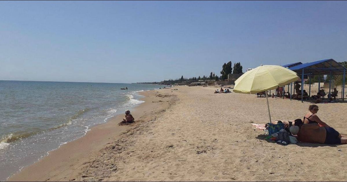 пляж в Мелекино