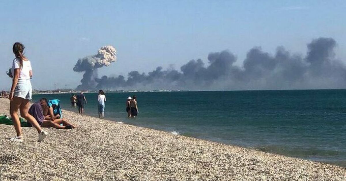 Взрывы в Крыму