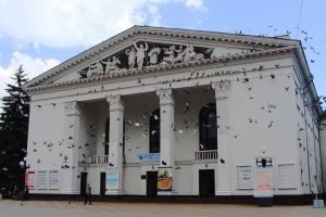 Театр в Мариуполе