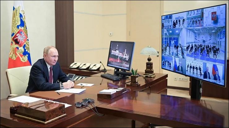 Путин в Бункере
