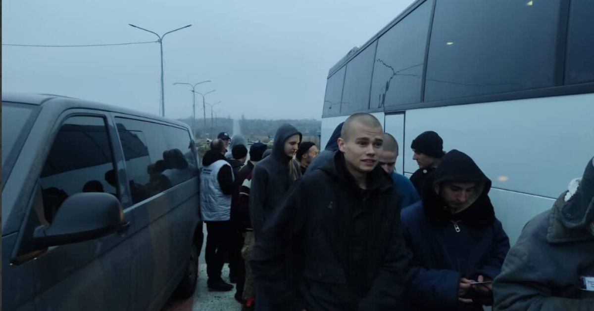 Украинцев освободили из плена