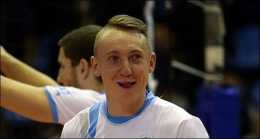 волейболист Алексей Спиридонов