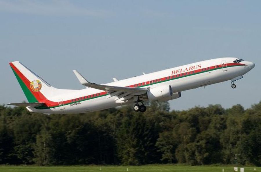Лукашенко, самолет