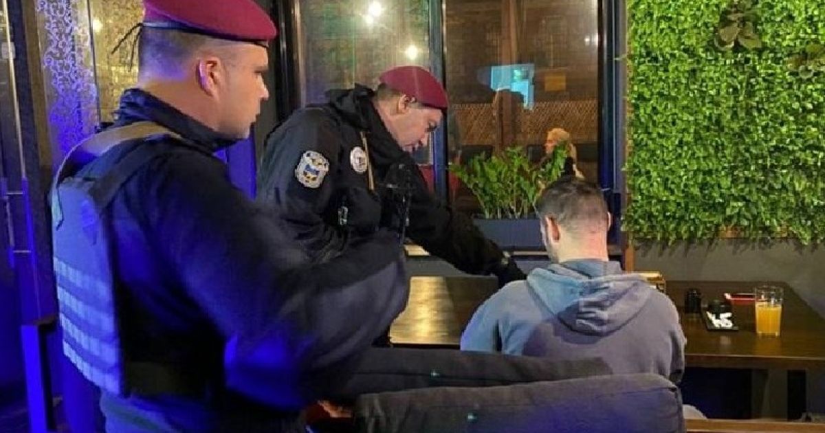 Вручение повестки
