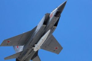 Кинжал