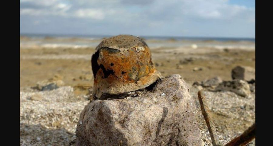 дно Каховскаого водохранилища