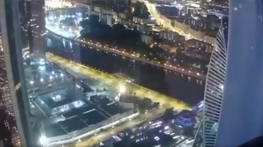 Москву атакуют дроны