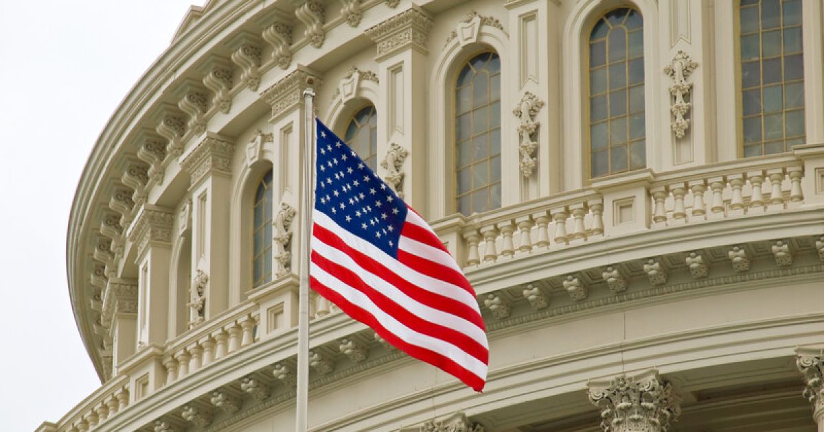 США