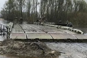 понтонный мост