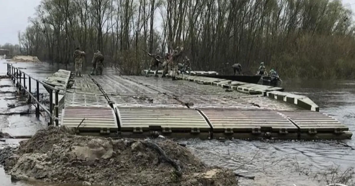 понтонный мост