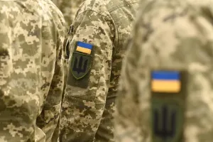 Українські військові