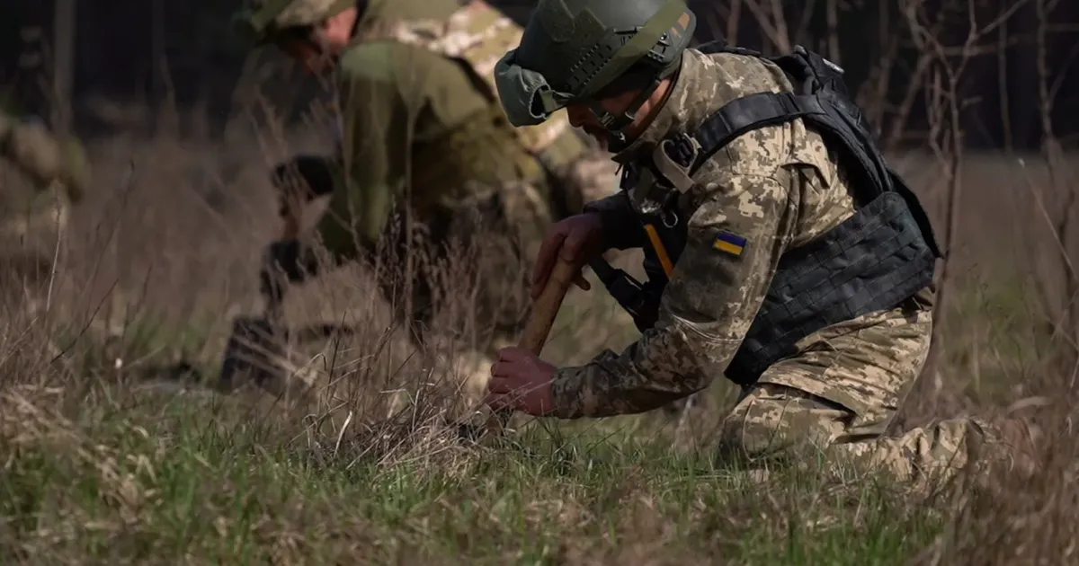 Українські військові