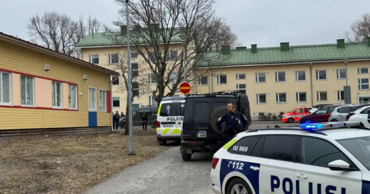 Стрельба в школе