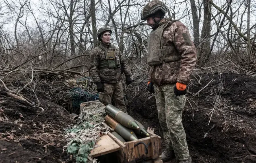 Українські військові