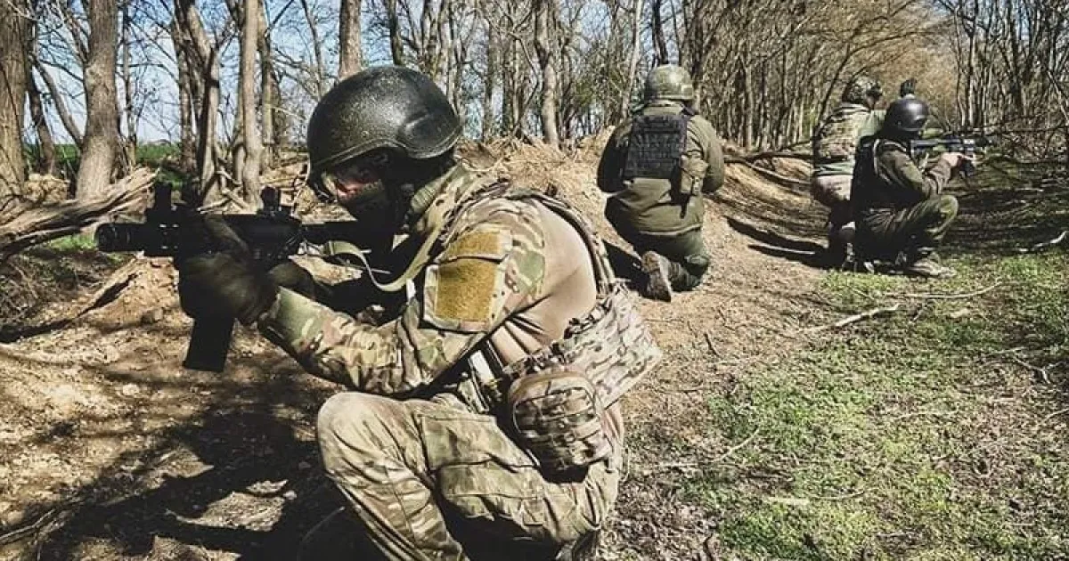 Українські військові