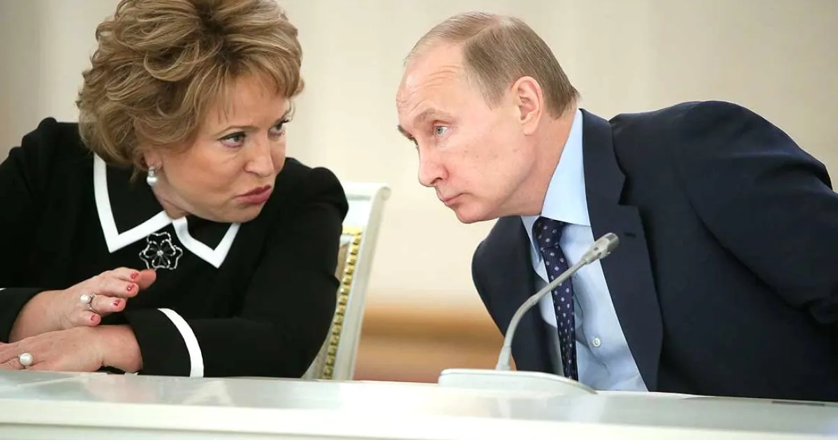 Валентина Матвієнко та Володимир Путін
