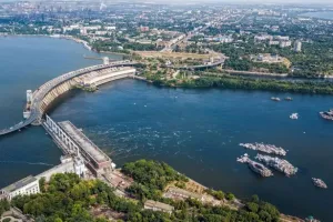 ДніпроГЕС