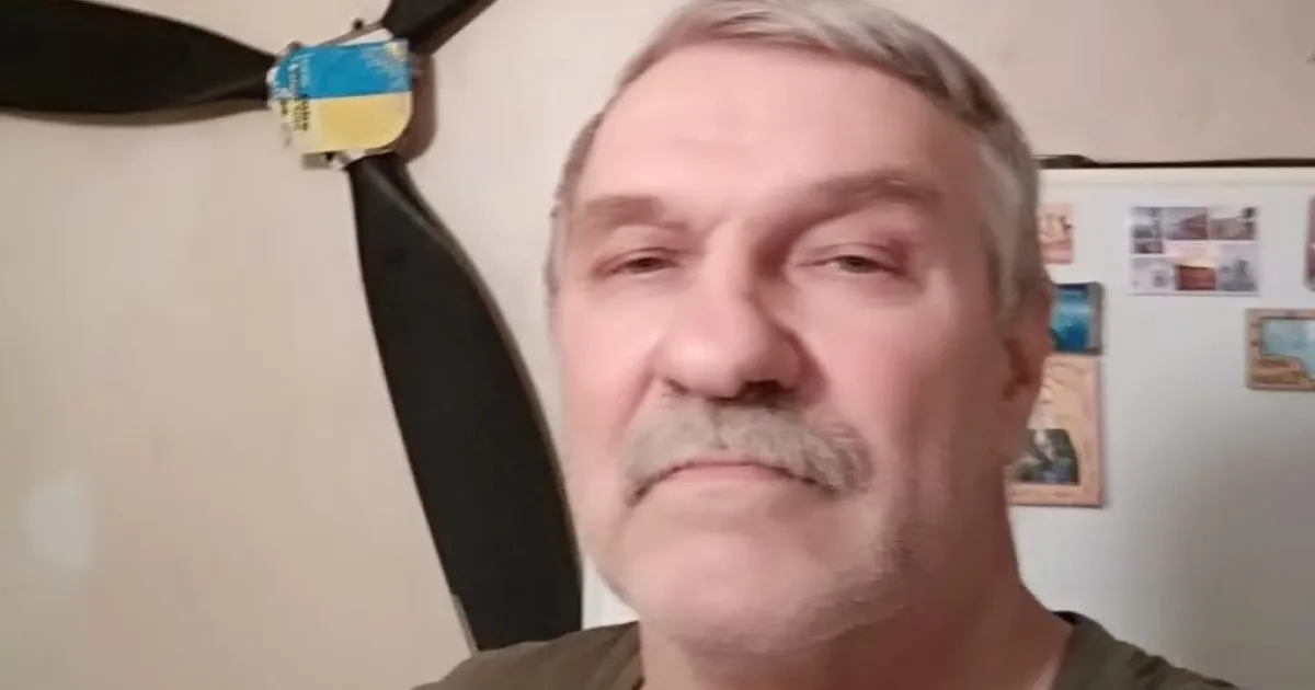 Политзаключенный