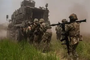 Українські військові