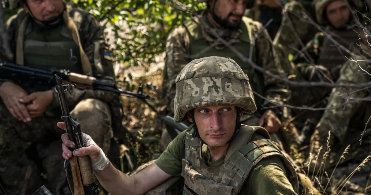 Українські військові