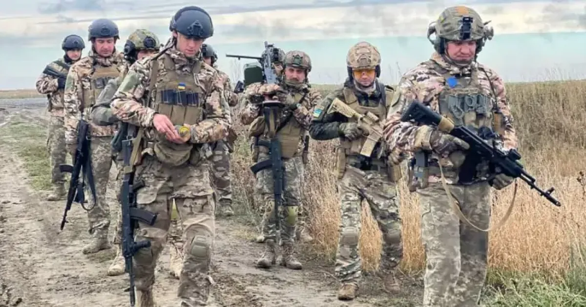 Українські військові