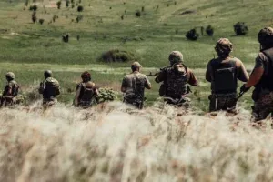 Українські військові