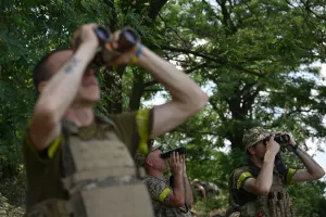 Українські військові