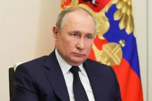 Путін
