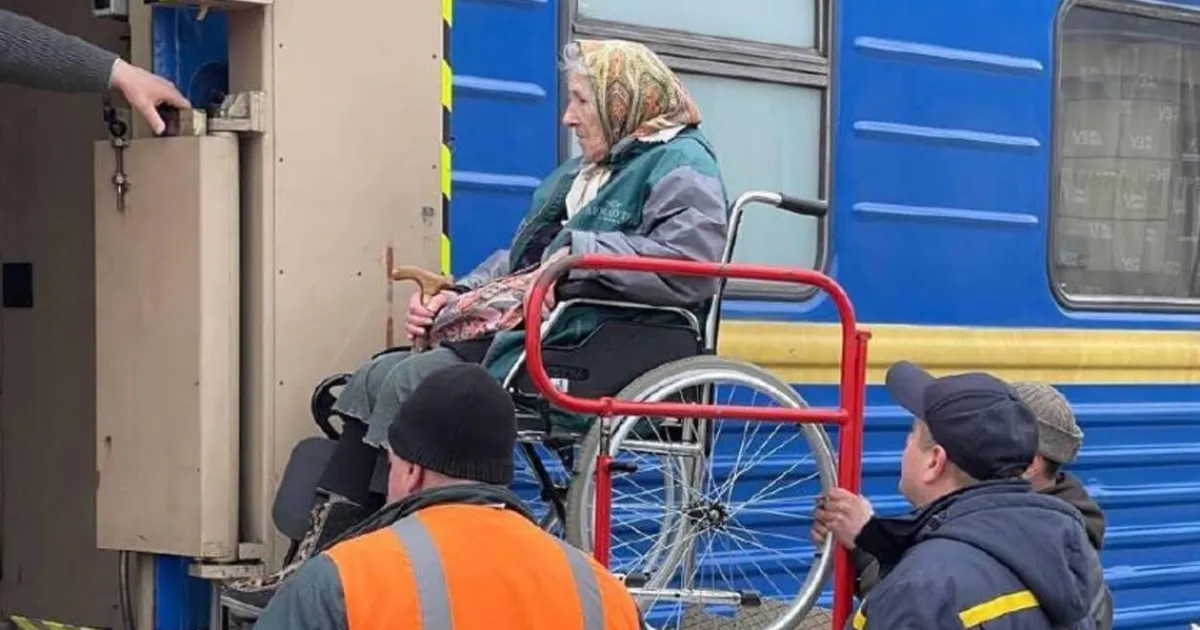 Евакуація українців