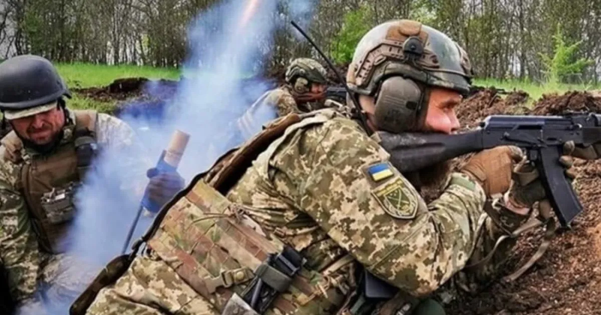 Українські військові