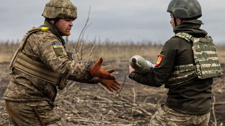 Українські військові