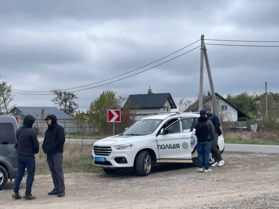 поліція обшукала журналістів