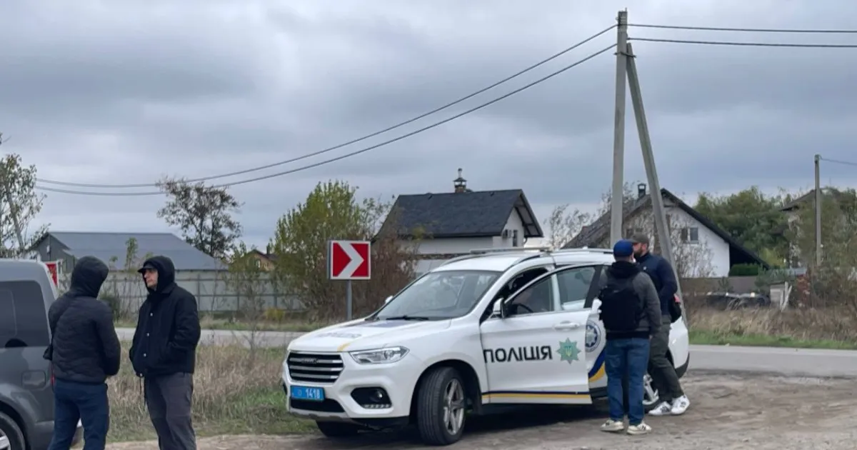 поліція обшукала журналістів
