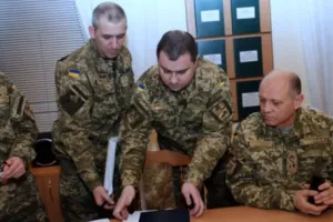 Працівники ТЦК