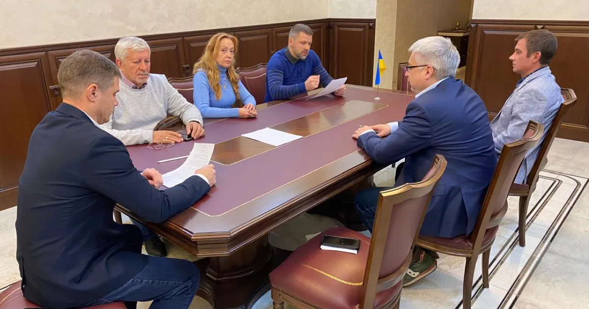 зʼїзд партій в рамках заходу «Демократія під загрозою!»