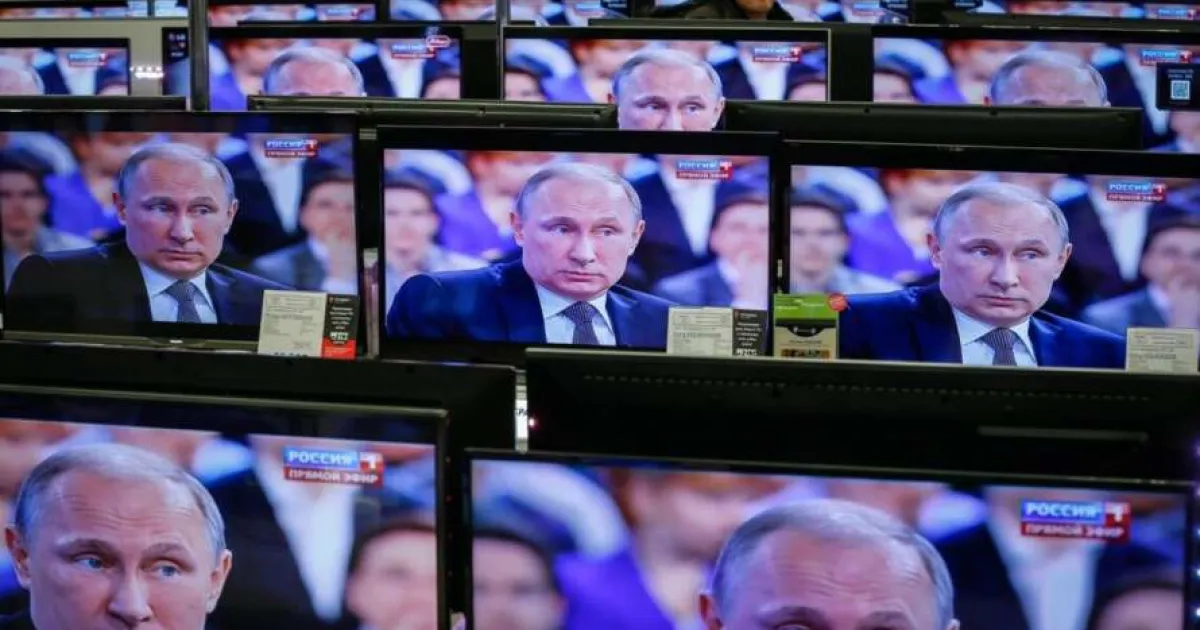 путін в телевізорі