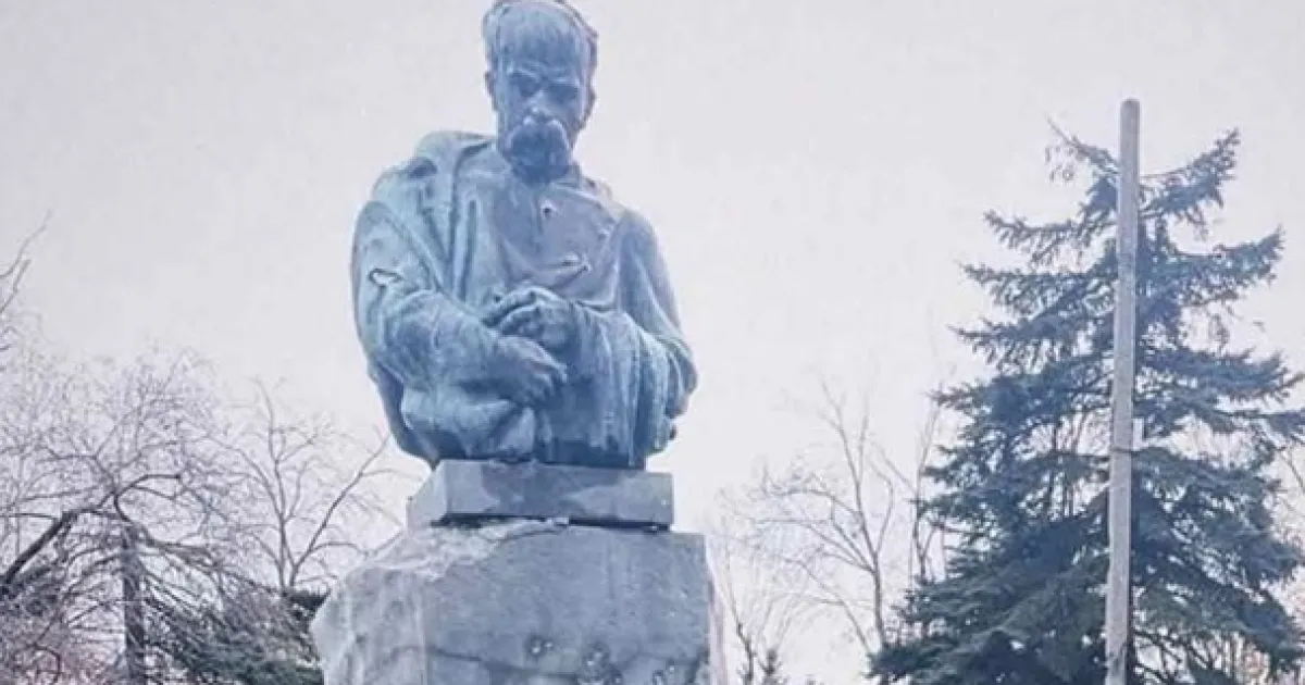 памятник Шевченко