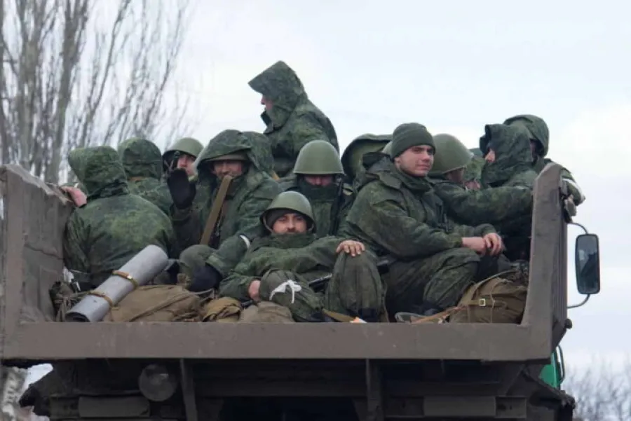 Окупанти відмовляються від штурмів