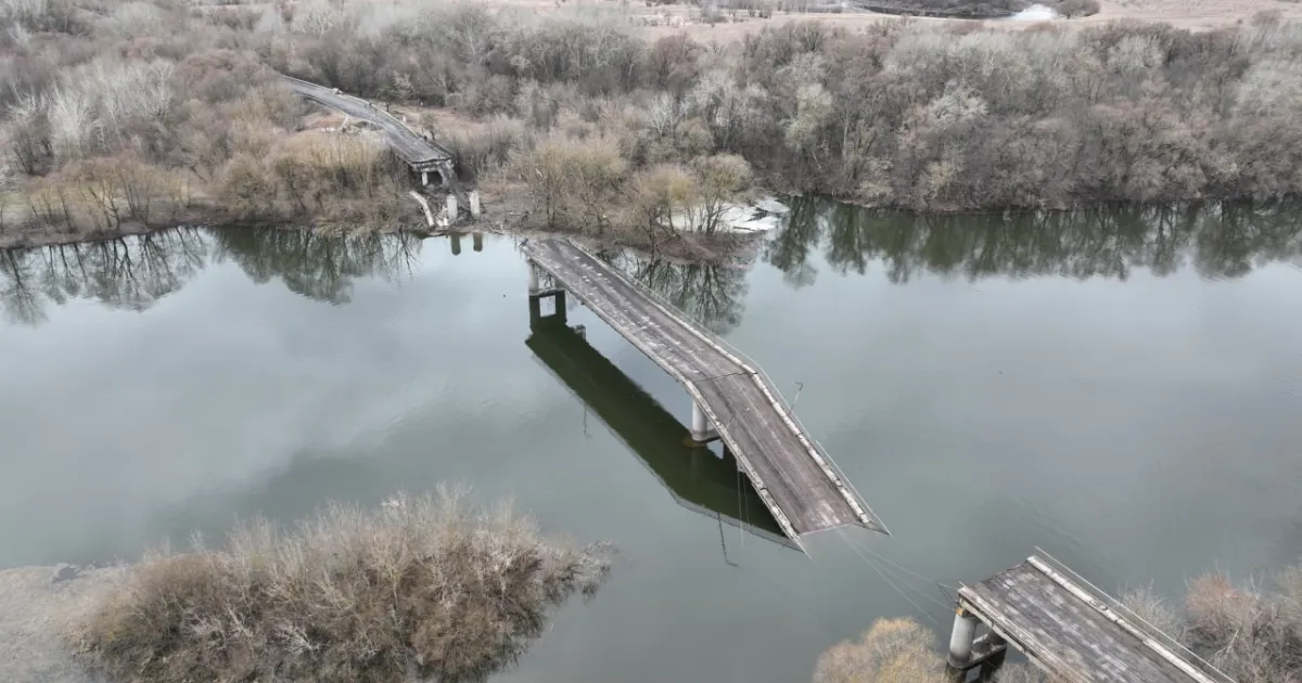 У Сумській області зруйновано міст