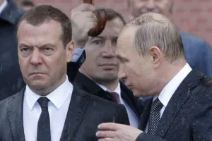 Медведев