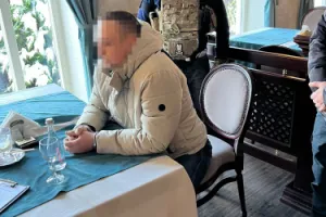 Ексмитник - екс-таможенник