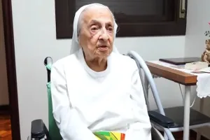 монахиня