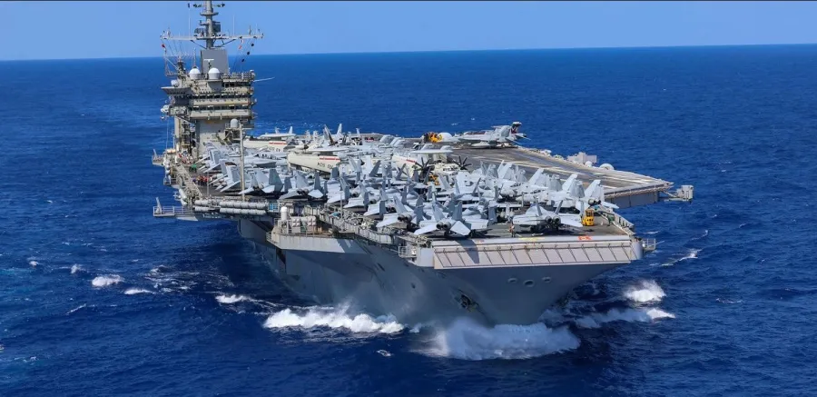 авианосец USS Harry S. Truman