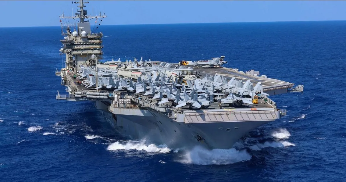 авианосец USS Harry S. Truman