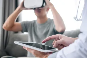 VR