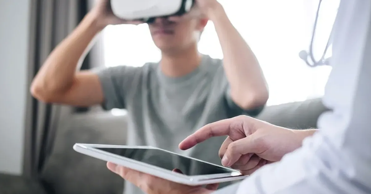 VR