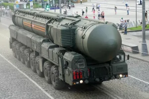 ракета Ярс