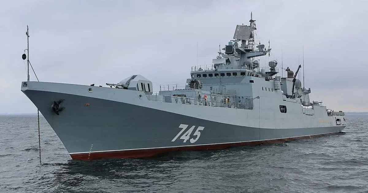 российский эсминец