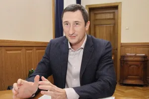Чернышов